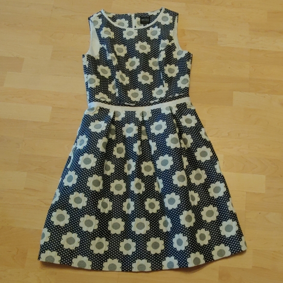 Neiman Marcus Dresses & Skirts - Bigio Neiman Marcus Dress Fit Flare Size 10